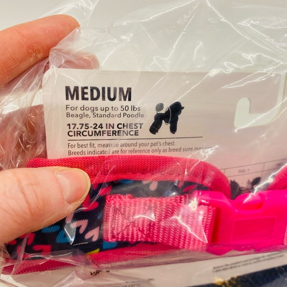 NWT Vibrant Life Harness in Navy with hearts and bow Size Medium - Picture 8 of 8